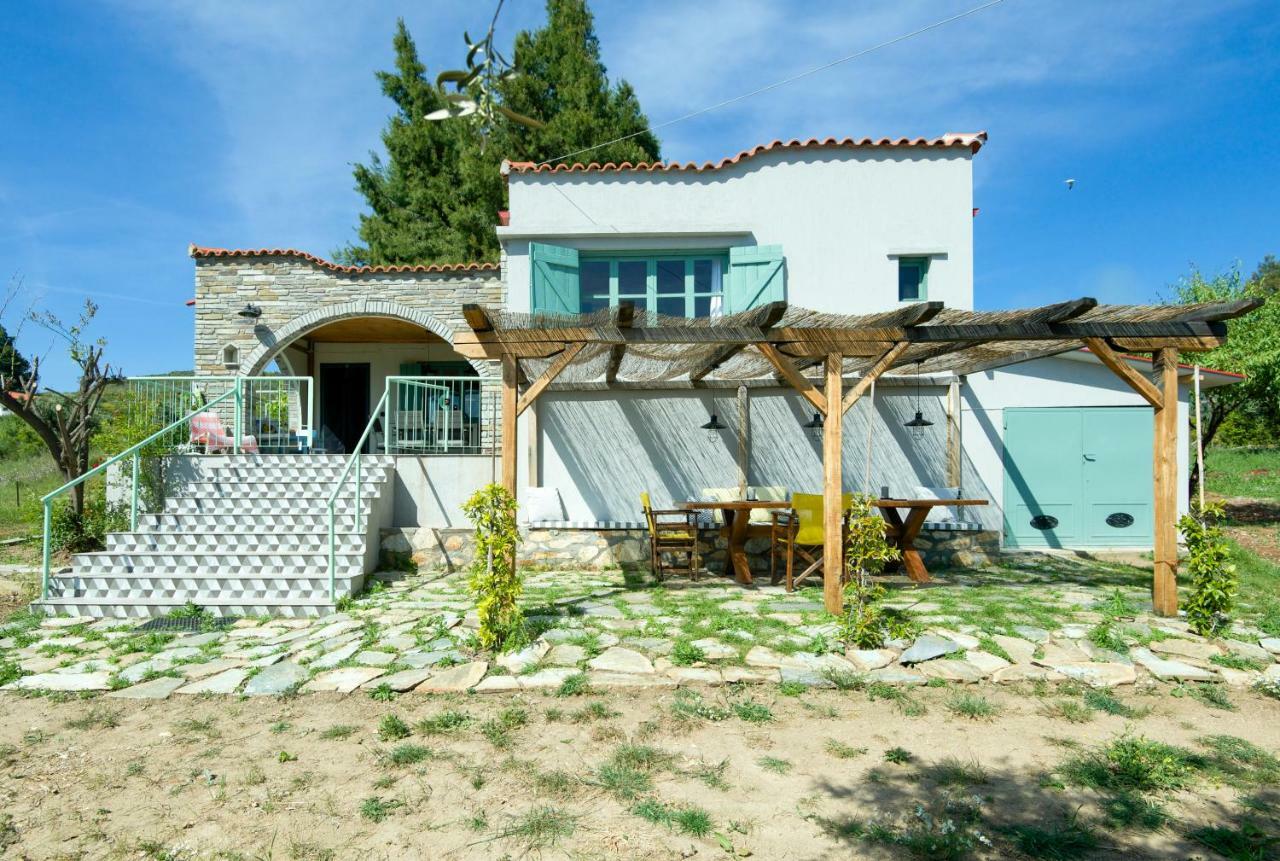 Avaton Farm Villa Ouranoupoli Exterior photo